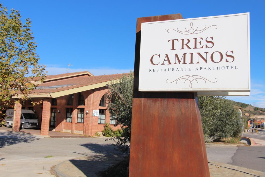 Tres Caminos El Grado